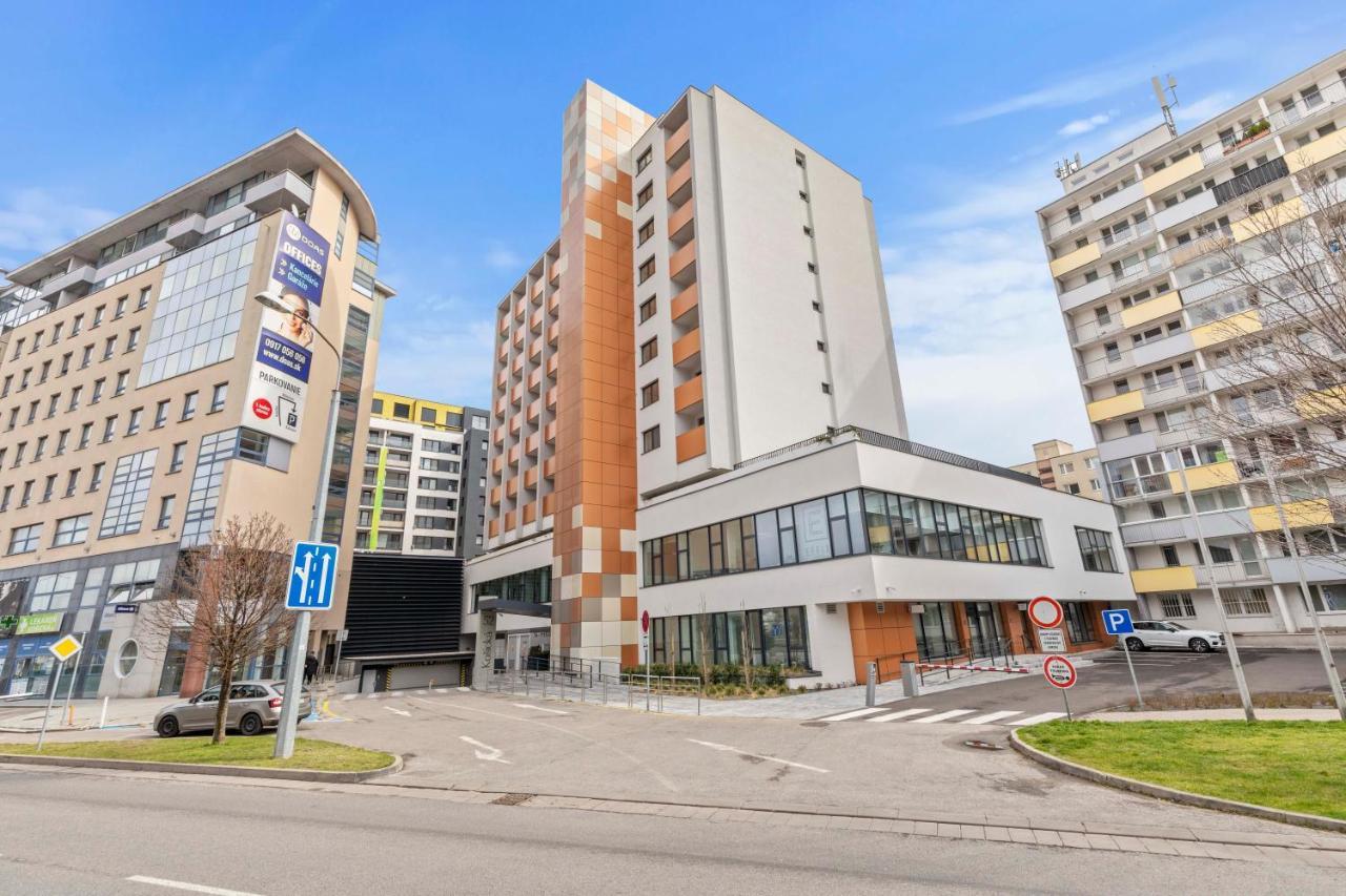 Lam Green - Ac -Balcony Братислава Екстер'єр фото